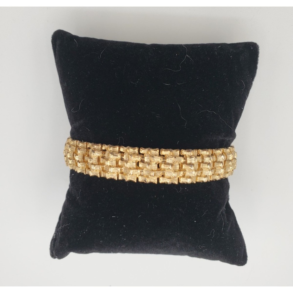 Vtg Gold Tone Unmarked Basket Weave Cuff Bracelet 7"+